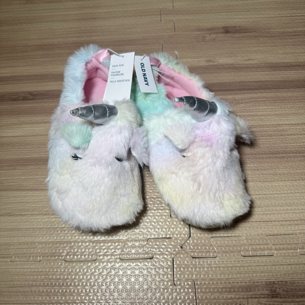 Girl Faux-Fur Critter Slippers for Toddler-Unicorn Size Medium NW (9/10)